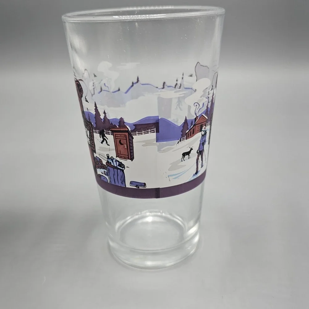 Lift Bridge Brewing Berry Blonde Ale Beer Glass Craft‎ Bear Winter Ski Scene